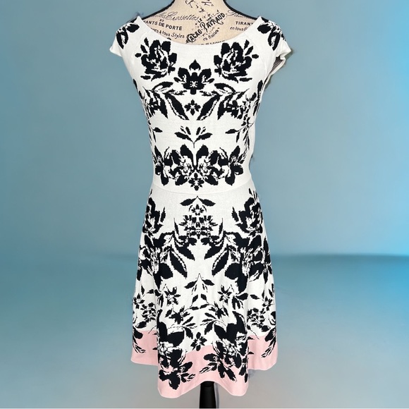 Eliza J Sweater Dress - Picture 8 of 17